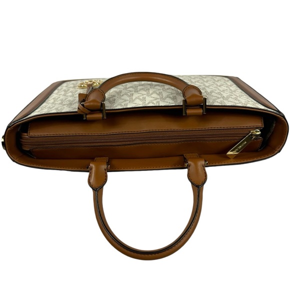 Michael Kors Jessie Vanilla Luggage Large Tote - Picture 8 of 16